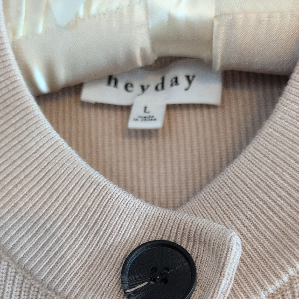 Heyday Beige Cardigan with Black Buttons - Picture 2 of 8